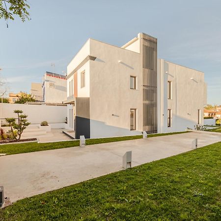 Villa Con Piscina Privada Gelves Exteriér fotografie