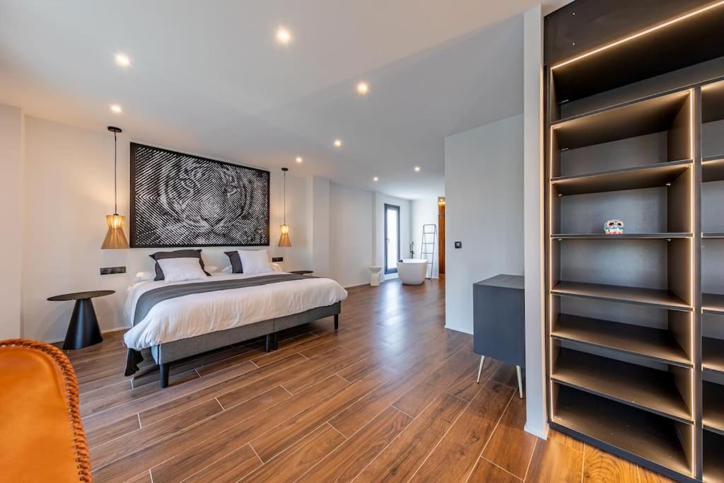 Villa Con Piscina Privada Gelves Exteriér fotografie