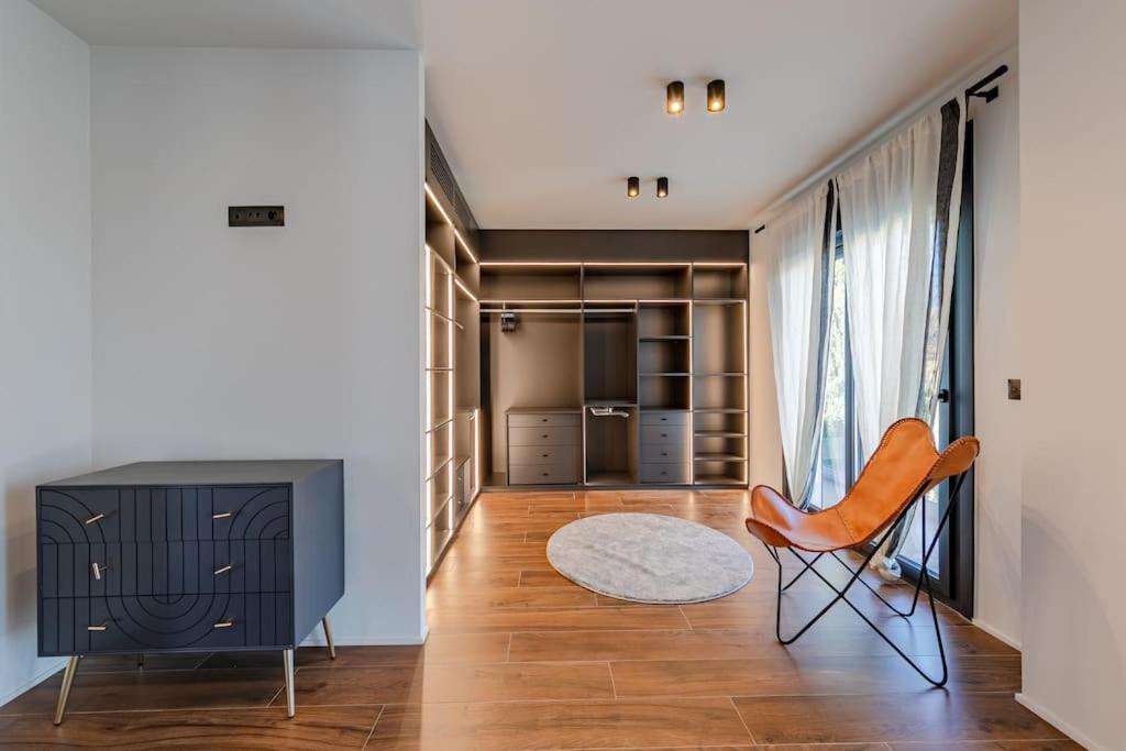 Villa Con Piscina Privada Gelves Exteriér fotografie